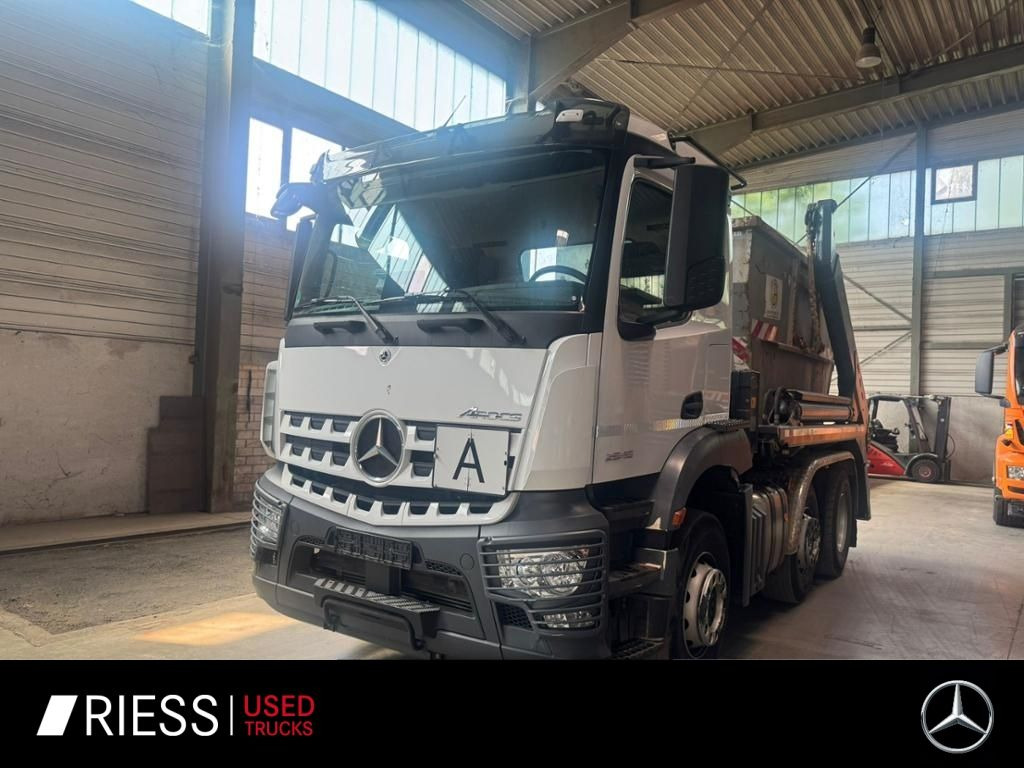 Mercedes-Benz Arocs 2546 L 6x2 Meiller Absetzer Navi AUT AHK - Φορτηγό ανατρεπόμενο: φωτογραφία 1 Mercedes-Benz Arocs 2546 L 6x2 Meiller Absetzer Navi AUT AHK - Φορτηγό ανατρεπόμενο: φωτογραφία 1