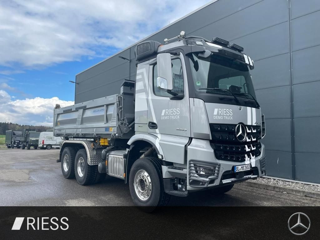 Mercedes-Benz Arocs 2653 K 6x4 Bordmatik AUT LM - Φορτηγό ανατρεπόμενο: φωτογραφία 2 Mercedes-Benz Arocs 2653 K 6x4 Bordmatik AUT LM - Φορτηγό ανατρεπόμενο: φωτογραφία 2