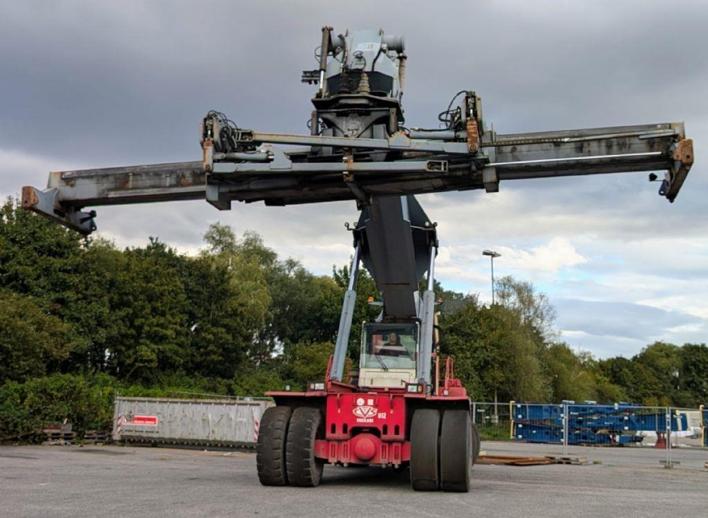 CVS Ferrari F377.5 PB  - Reachstacker: φωτογραφία 3 CVS Ferrari F377.5 PB  - Reachstacker: φωτογραφία 3