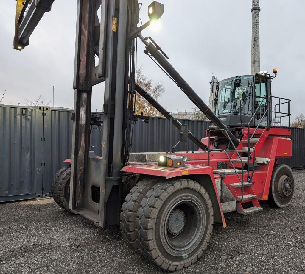 Kalmar DCG100-45ED7 - Χειριστές δοχείο: φωτογραφία 1 Kalmar DCG100-45ED7 - Χειριστές δοχείο: φωτογραφία 1