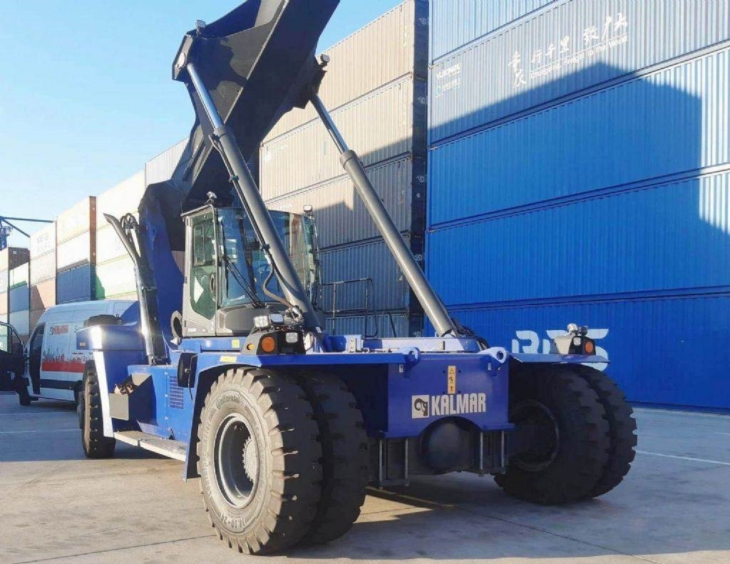 Kalmar DRG100-54S6 - Reachstacker: φωτογραφία 1 Kalmar DRG100-54S6 - Reachstacker: φωτογραφία 1