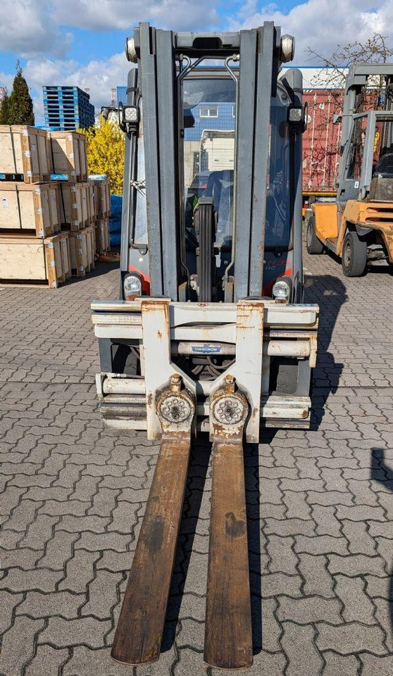 Linde H35D-02 EVO  - Πετρελαιοκίνητο περονοφόρο: φωτογραφία 4 Linde H35D-02 EVO  - Πετρελαιοκίνητο περονοφόρο: φωτογραφία 4