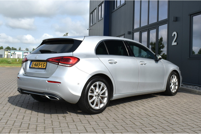 Mercedes-Benz A-Klasse 200 | Business Solution * 163 PK * Camera * LED * MBUX - Hatchback: φωτογραφία 2 Mercedes-Benz A-Klasse 200 | Business Solution * 163 PK * Camera * LED * MBUX - Hatchback: φωτογραφία 2