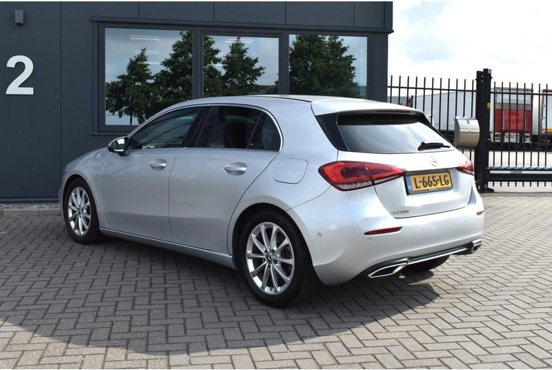 Mercedes-Benz A-Klasse 200 | Business Solution * 163 PK * Camera * LED * MBUX - Hatchback: φωτογραφία 4 Mercedes-Benz A-Klasse 200 | Business Solution * 163 PK * Camera * LED * MBUX - Hatchback: φωτογραφία 4