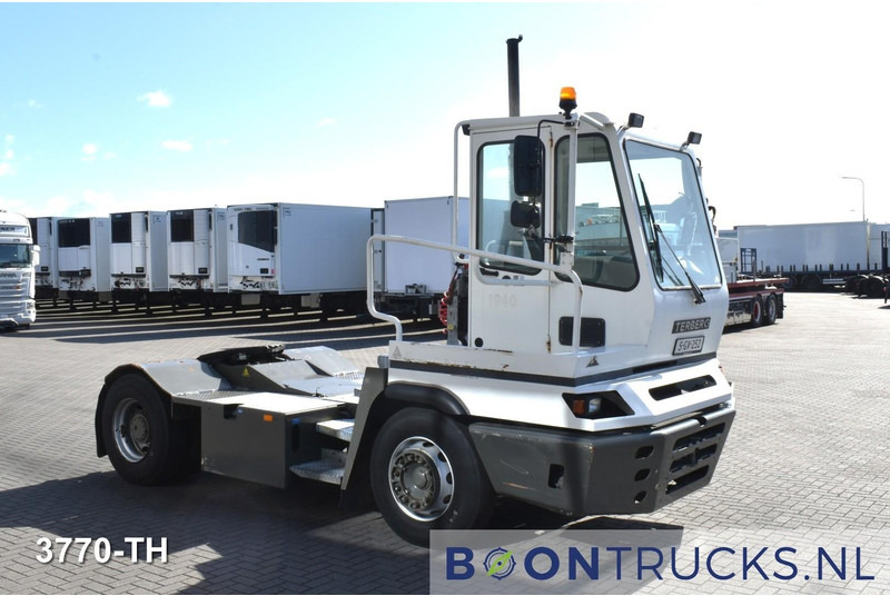 Terberg YT222 4x2 | TERMINAL TRUCK * NL KENTEKEN - Τράκτορες τελωνείων: φωτογραφία 3 Terberg YT222 4x2 | TERMINAL TRUCK * NL KENTEKEN - Τράκτορες τελωνείων: φωτογραφία 3
