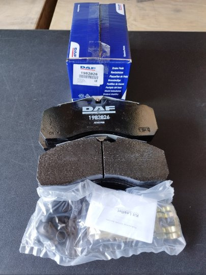 DAF BRAKE PADS 1982826 - Τακάκια φρένων για Φορτηγό: φωτογραφία 1 DAF BRAKE PADS 1982826 - Τακάκια φρένων για Φορτηγό: φωτογραφία 1