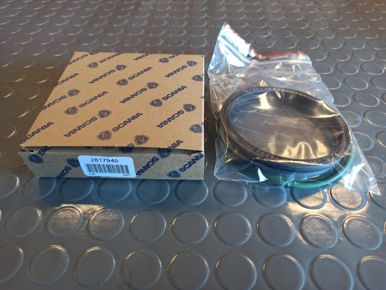 SCANIA REPAIR KIT - 2817940 - Εξαρτήματα φρένων για Φορτηγό: φωτογραφία 1 SCANIA REPAIR KIT - 2817940 - Εξαρτήματα φρένων για Φορτηγό: φωτογραφία 1