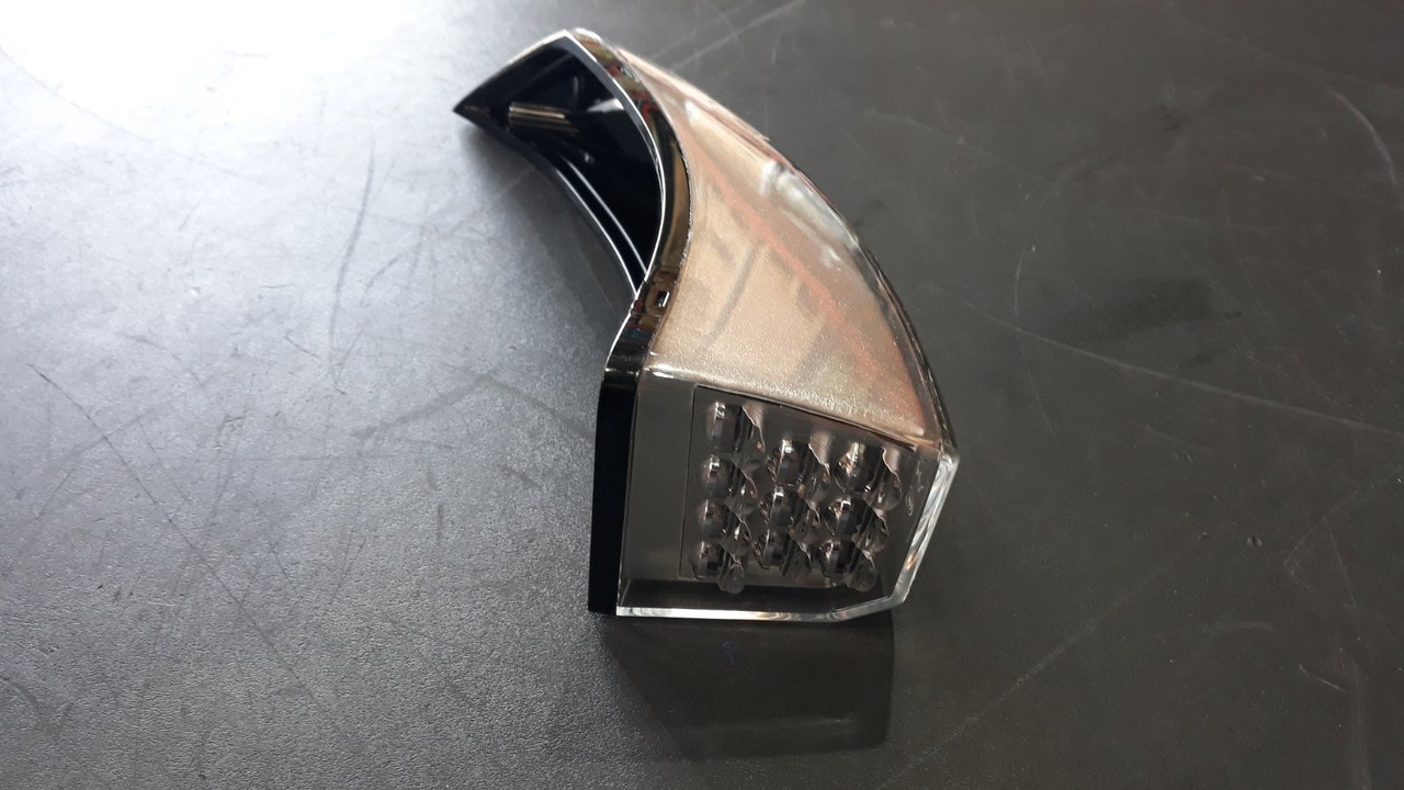 VOLVO FLASH RIGHT 23386781 - Ηλεκτρικό σύστημα για Φορτηγό: φωτογραφία 3 VOLVO FLASH RIGHT 23386781 - Ηλεκτρικό σύστημα για Φορτηγό: φωτογραφία 3