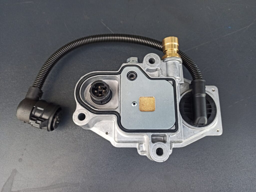VOLVO SOLENOID VALVE 22327063 - Κιβώτιο ταχυτήτων και ανταλλακτικά για Φορτηγό: φωτογραφία 1 VOLVO SOLENOID VALVE 22327063 - Κιβώτιο ταχυτήτων και ανταλλακτικά για Φορτηγό: φωτογραφία 1