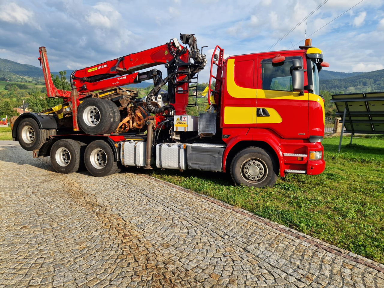 SCANIA R580 V8 - Φορτηγό ξυλείας: φωτογραφία 3 SCANIA R580 V8 - Φορτηγό ξυλείας: φωτογραφία 3