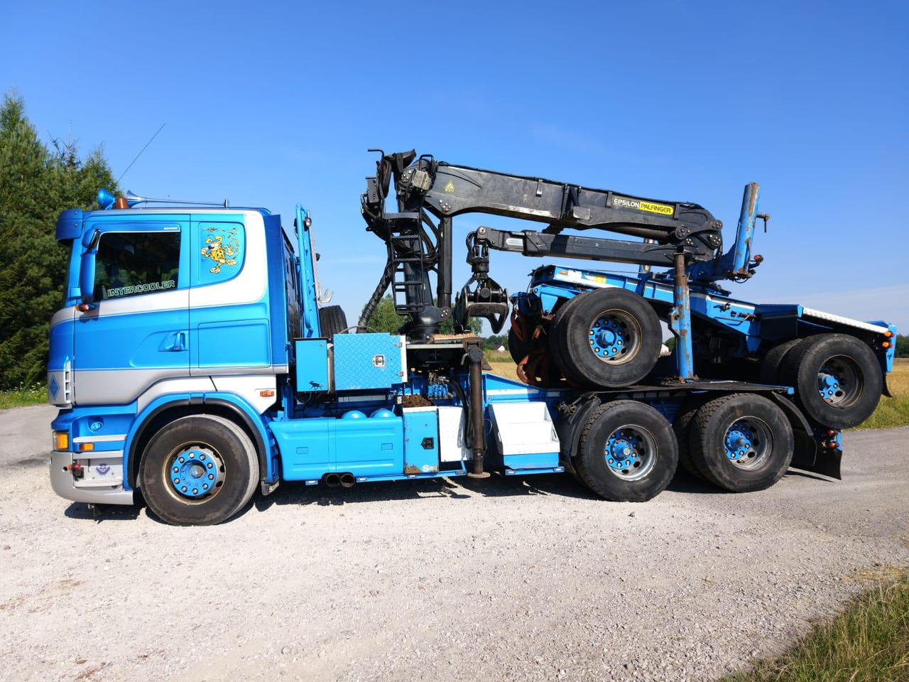 SCANIA R620 V8 - Φορτηγό ξυλείας: φωτογραφία 4 SCANIA R620 V8 - Φορτηγό ξυλείας: φωτογραφία 4