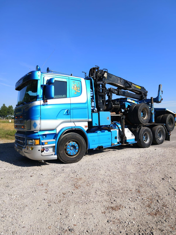 SCANIA R620 V8 - Φορτηγό ξυλείας: φωτογραφία 2 SCANIA R620 V8 - Φορτηγό ξυλείας: φωτογραφία 2