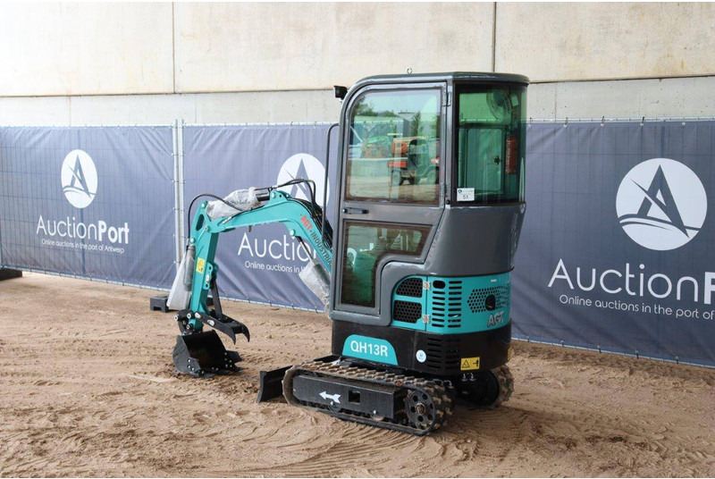 AGT Industrial QH13R - Μίνι εκσκαφέας: φωτογραφία 3 AGT Industrial QH13R - Μίνι εκσκαφέας: φωτογραφία 3