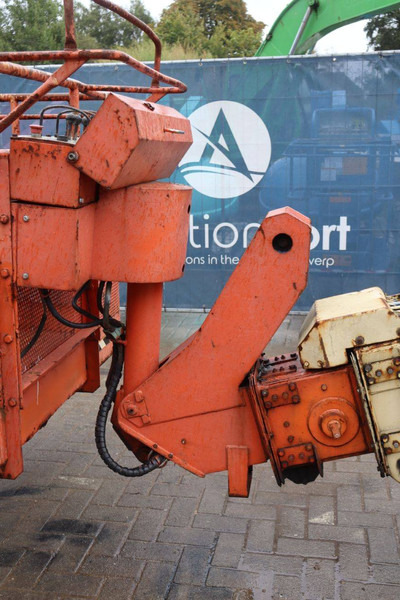 Τηλεσκοπικό ανυψωτικό Aichi SR182: φωτογραφία 16 Τηλεσκοπικό ανυψωτικό Aichi SR182: φωτογραφία 16