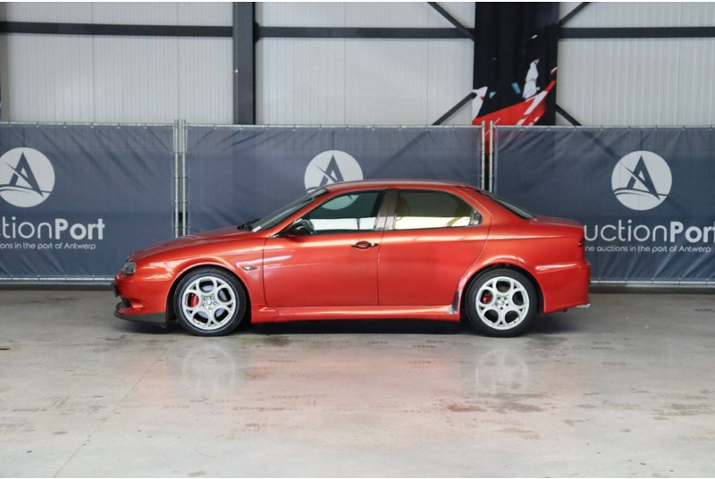 Alfa Romeo 156 3.2i V6 24v GTA - Λιμουζίνα/ Sedan: φωτογραφία 2 Alfa Romeo 156 3.2i V6 24v GTA - Λιμουζίνα/ Sedan: φωτογραφία 2