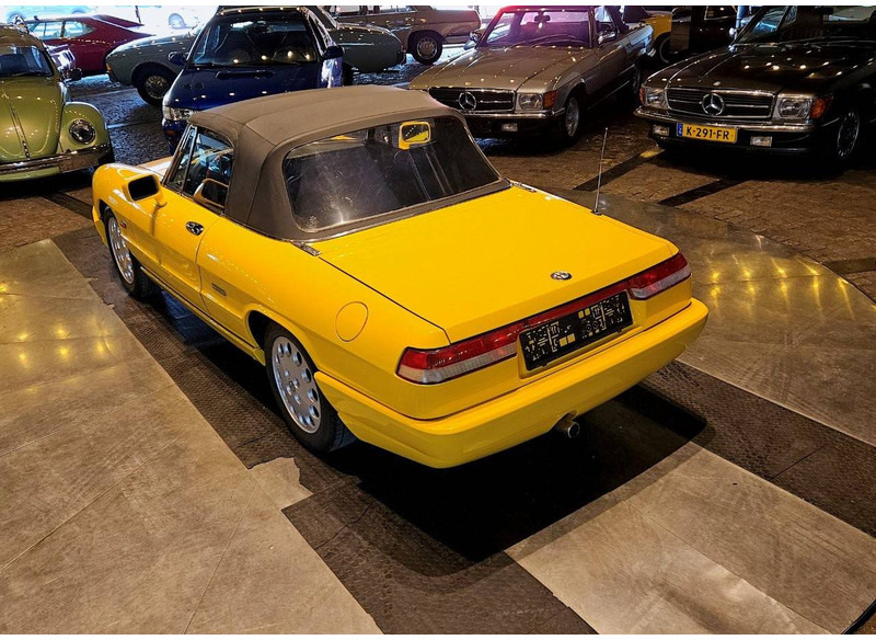 Alfa Romeo Spider (serie 4) _ 2000 - Αυτοκίνητο: φωτογραφία 3 Alfa Romeo Spider (serie 4) _ 2000 - Αυτοκίνητο: φωτογραφία 3