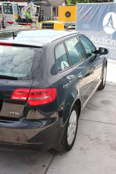 Audi A3 - Αυτοκίνητο: φωτογραφία 5 Audi A3 - Αυτοκίνητο: φωτογραφία 5