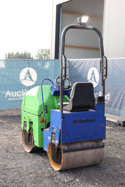 Benford TV800KF - Οδοστρωτήρες: φωτογραφία 4 Benford TV800KF - Οδοστρωτήρες: φωτογραφία 4