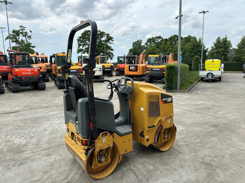 Caterpillar CB14B - Οδοστρωτήρας: φωτογραφία 4 Caterpillar CB14B - Οδοστρωτήρας: φωτογραφία 4