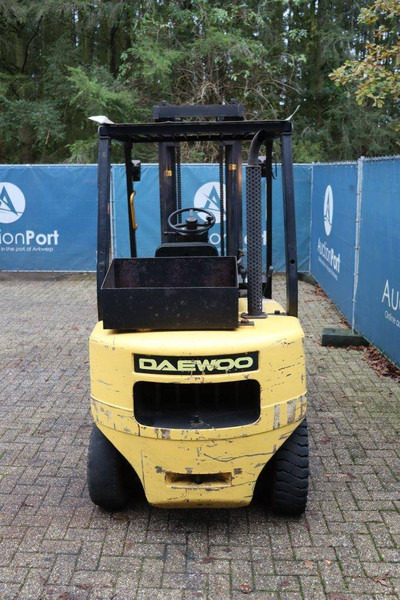 Daewoo D25-3 - Πετρελαιοκίνητο περονοφόρο: φωτογραφία 4 Daewoo D25-3 - Πετρελαιοκίνητο περονοφόρο: φωτογραφία 4
