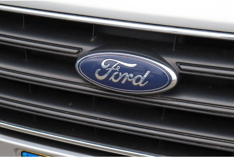 Βαν Ford Transit Custom: φωτογραφία 11