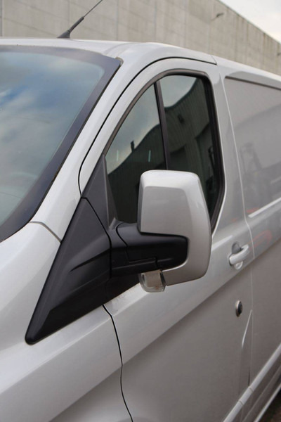 Βαν Ford Transit Custom: φωτογραφία 12