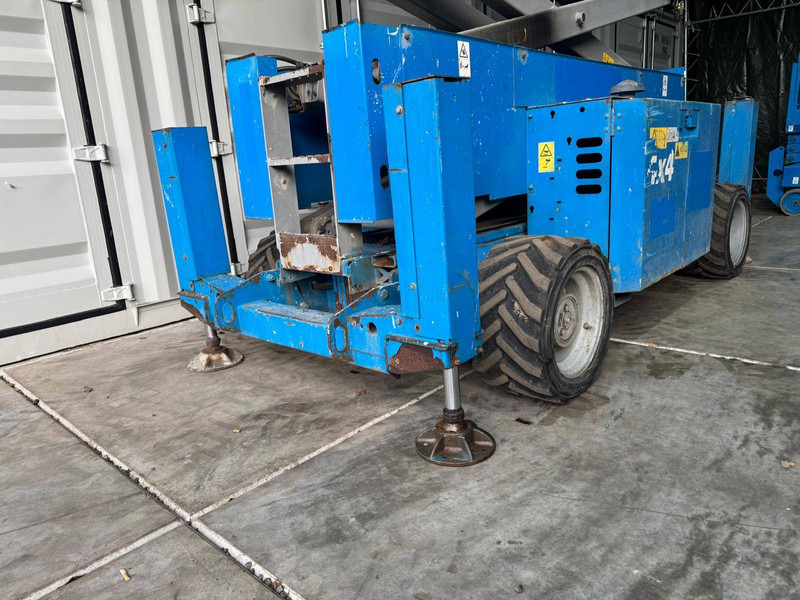 Ψαλιδωτό ανυψωτικό Genie GS-4069: φωτογραφία 16 Ψαλιδωτό ανυψωτικό Genie GS-4069: φωτογραφία 16