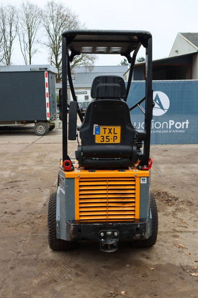 Giant D254SW - Ελαστιχοφόρος φορτωτής: φωτογραφία 5 Giant D254SW - Ελαστιχοφόρος φορτωτής: φωτογραφία 5