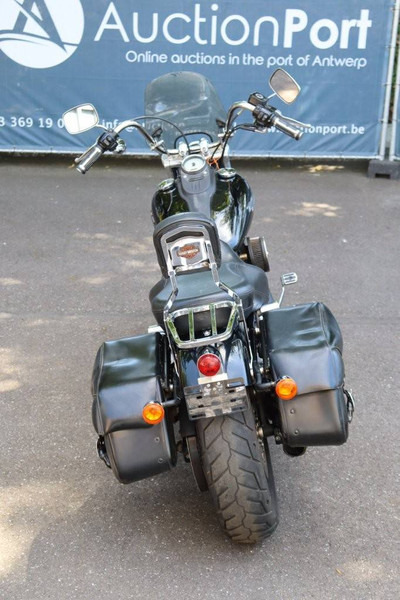 Harley-Davidson Dyna Street Bob - Μοτοσικλέτα: φωτογραφία 5 Harley-Davidson Dyna Street Bob - Μοτοσικλέτα: φωτογραφία 5