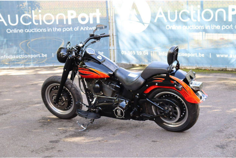 Harley-Davidson Fat Boy Low - Μοτοσικλέτα: φωτογραφία 3 Harley-Davidson Fat Boy Low - Μοτοσικλέτα: φωτογραφία 3