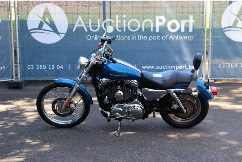 Harley-Davidson Sporster XL1200 Custom - Μοτοσικλέτα: φωτογραφία 2 Harley-Davidson Sporster XL1200 Custom - Μοτοσικλέτα: φωτογραφία 2