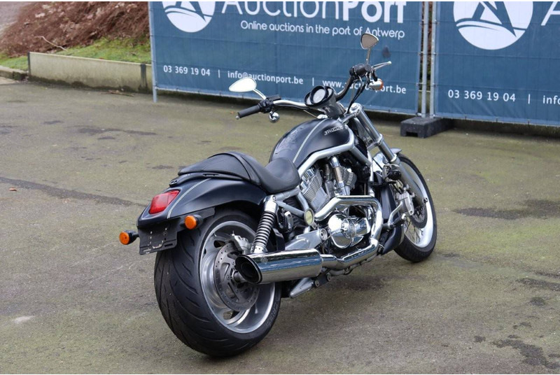 Μοτοσικλέτα Harley-Davidson V-Rod VRSC: φωτογραφία 6 Μοτοσικλέτα Harley-Davidson V-Rod VRSC: φωτογραφία 6