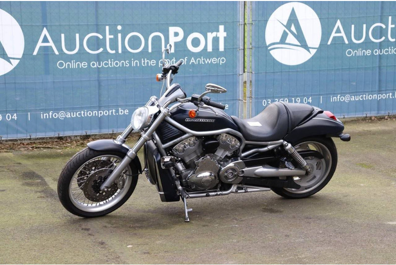 Μοτοσικλέτα Harley-Davidson V-Rod VRSC: φωτογραφία 9 Μοτοσικλέτα Harley-Davidson V-Rod VRSC: φωτογραφία 9