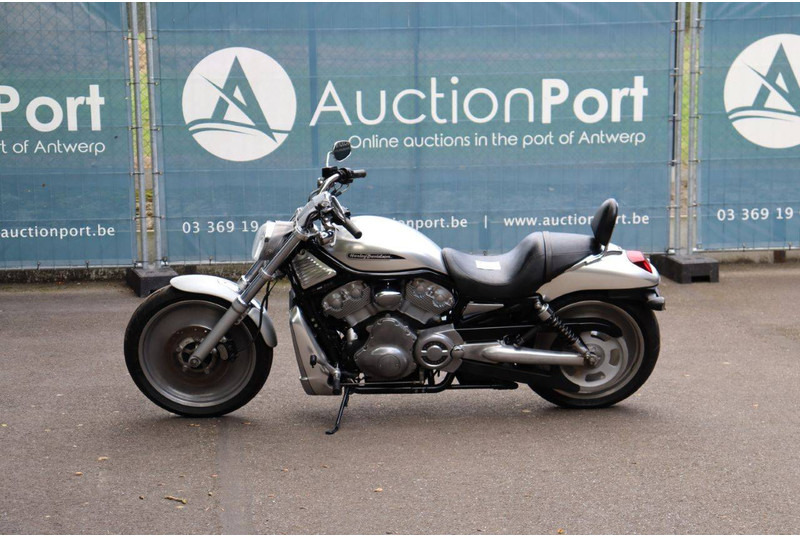 Harley-Davidson V-Rod VRSC - Μοτοσικλέτα: φωτογραφία 1 Harley-Davidson V-Rod VRSC - Μοτοσικλέτα: φωτογραφία 1
