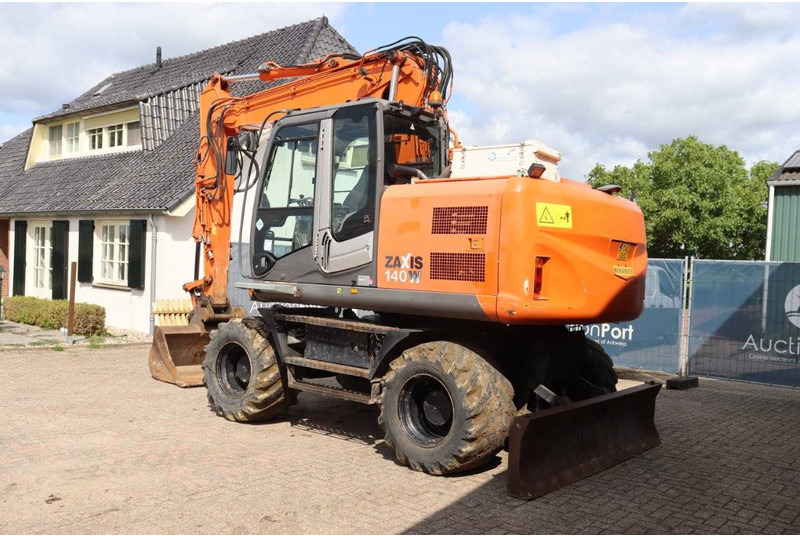 Hitachi ZX140W-3 - Τροχοφόρος εκσκαφέας: φωτογραφία 4 Hitachi ZX140W-3 - Τροχοφόρος εκσκαφέας: φωτογραφία 4
