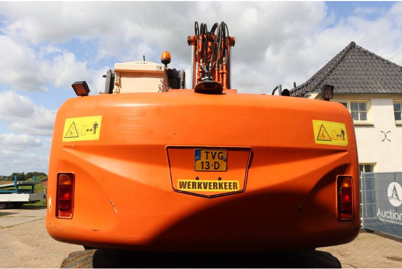 Hitachi ZX140W-3 - Τροχοφόρος εκσκαφέας: φωτογραφία 5 Hitachi ZX140W-3 - Τροχοφόρος εκσκαφέας: φωτογραφία 5