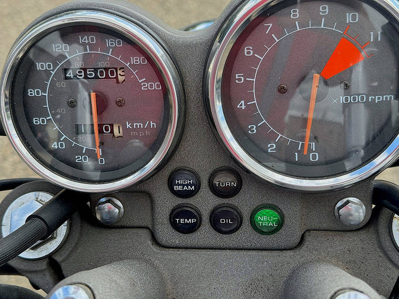 Honda Magna VF750C - Μοτοσικλέτα: φωτογραφία 5 Honda Magna VF750C - Μοτοσικλέτα: φωτογραφία 5