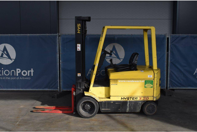 Hyster E3.20XM - Ηλεκτροκίνητο περονοφόρο: φωτογραφία 2 Hyster E3.20XM - Ηλεκτροκίνητο περονοφόρο: φωτογραφία 2