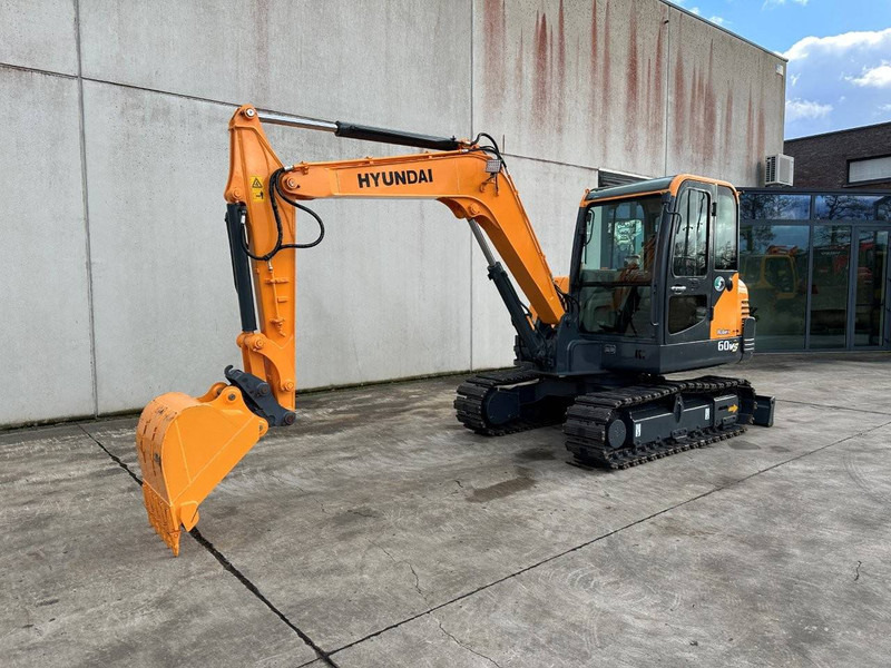 Hyundai R60VS - Ερπυστριοφόρος εκσκαφέας: φωτογραφία 1 Hyundai R60VS - Ερπυστριοφόρος εκσκαφέας: φωτογραφία 1