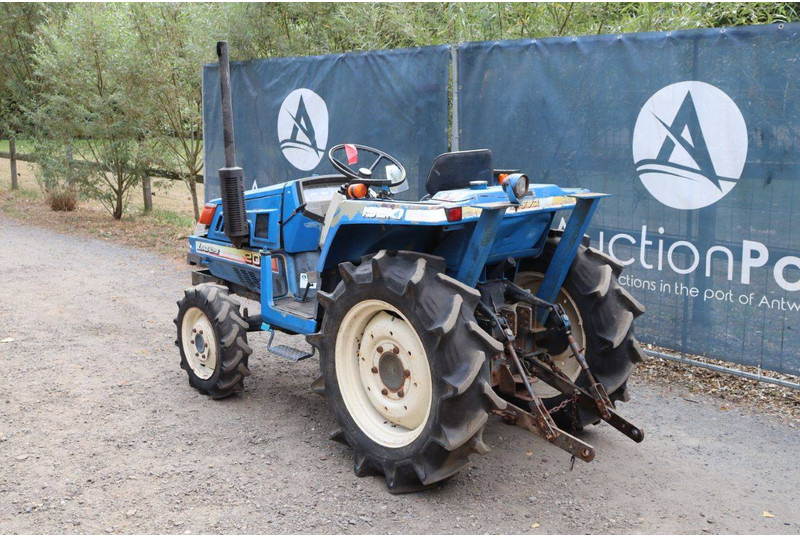 Iseki TU180F - Τρακτέρ: φωτογραφία 4 Iseki TU180F - Τρακτέρ: φωτογραφία 4