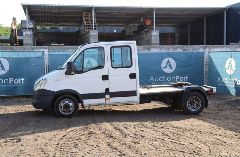 Iveco 35C17 - Φορτηγό σασί: φωτογραφία 1 Iveco 35C17 - Φορτηγό σασί: φωτογραφία 1