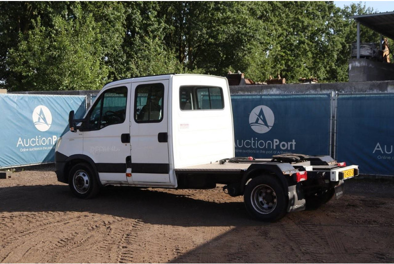Iveco 35C17 - Φορτηγό σασί: φωτογραφία 3 Iveco 35C17 - Φορτηγό σασί: φωτογραφία 3