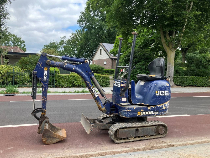 JCB 8008 - Μίνι εκσκαφέας: φωτογραφία 1 JCB 8008 - Μίνι εκσκαφέας: φωτογραφία 1