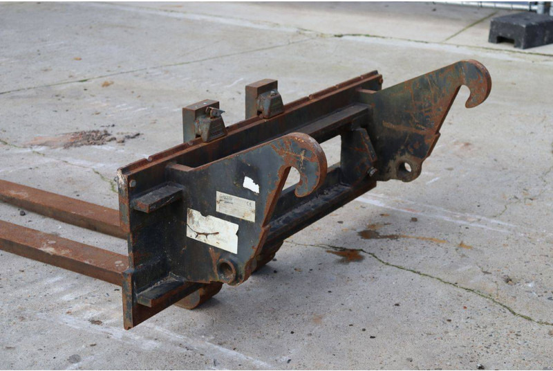 Ελαστιχοφόρος φορτωτής JCB Santerne ZX: φωτογραφία 12