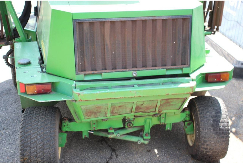 Χλοοκοπτικό John Deere: φωτογραφία 14 Χλοοκοπτικό John Deere: φωτογραφία 14