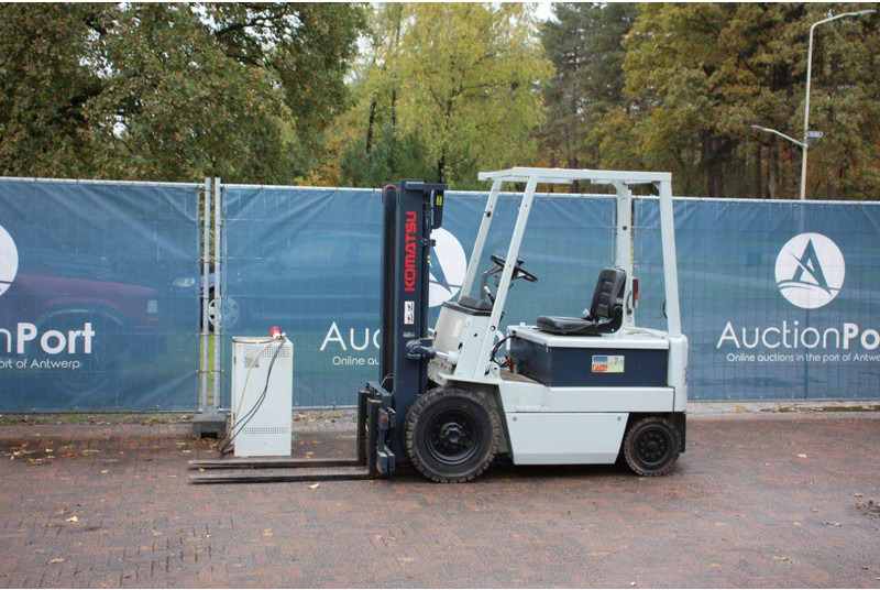 Komatsu FB20-3 - Ηλεκτροκίνητο περονοφόρο: φωτογραφία 1 Komatsu FB20-3 - Ηλεκτροκίνητο περονοφόρο: φωτογραφία 1