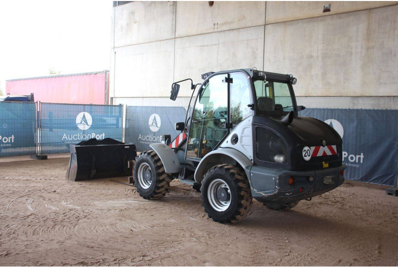 Kramer 8085 - Ελαστιχοφόρος φορτωτής: φωτογραφία 3 Kramer 8085 - Ελαστιχοφόρος φορτωτής: φωτογραφία 3