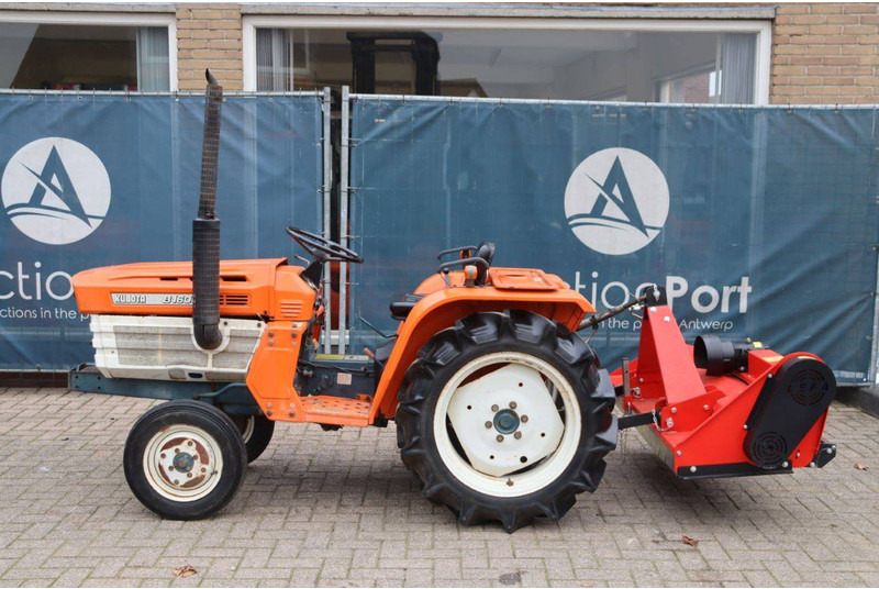 Kubota B1600 - Τρακτέρ: φωτογραφία 2 Kubota B1600 - Τρακτέρ: φωτογραφία 2