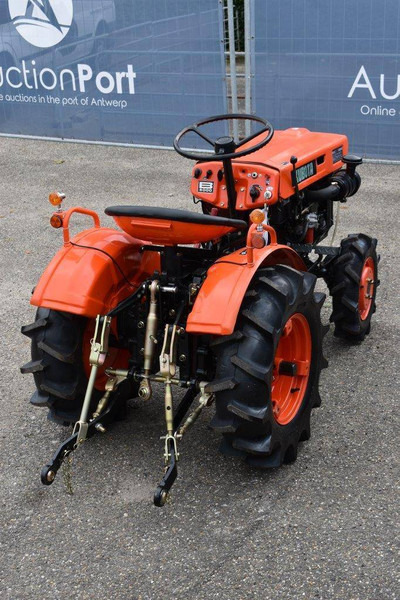 Kubota B5000 - Τρακτέρ: φωτογραφία 4 Kubota B5000 - Τρακτέρ: φωτογραφία 4