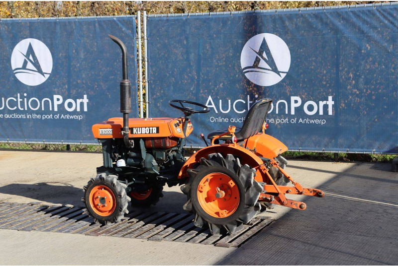 Kubota B5000 - Τρακτέρ: φωτογραφία 3 Kubota B5000 - Τρακτέρ: φωτογραφία 3